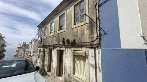 Prédio para Venda em Sesimbra (Santiago)