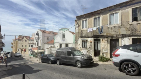 Prédio para Venda em Sesimbra (Santiago)