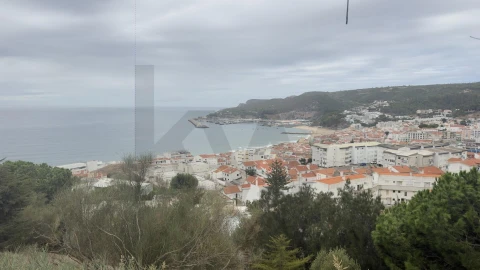 Prédio para Venda em Sesimbra (Santiago)