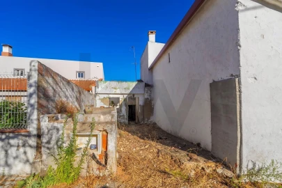 Terreno para Venda em Faro (Sé e São Pedro)