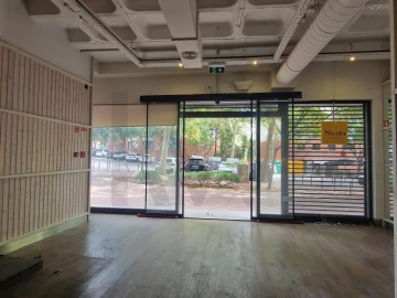 Loja para Venda em Odivelas