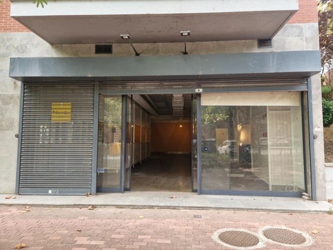 Loja para Venda em Odivelas Foto 4