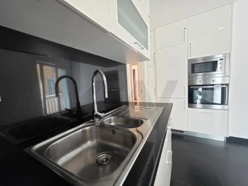 Apartamento T2 para Venda em Misericórdia