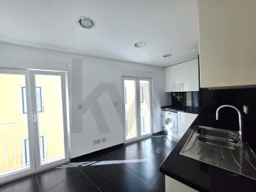 Apartamento T2 para Venda em Misericórdia