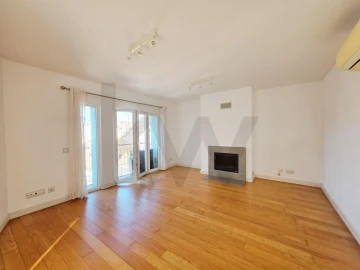 Apartamento T2 para Venda em Misericórdia