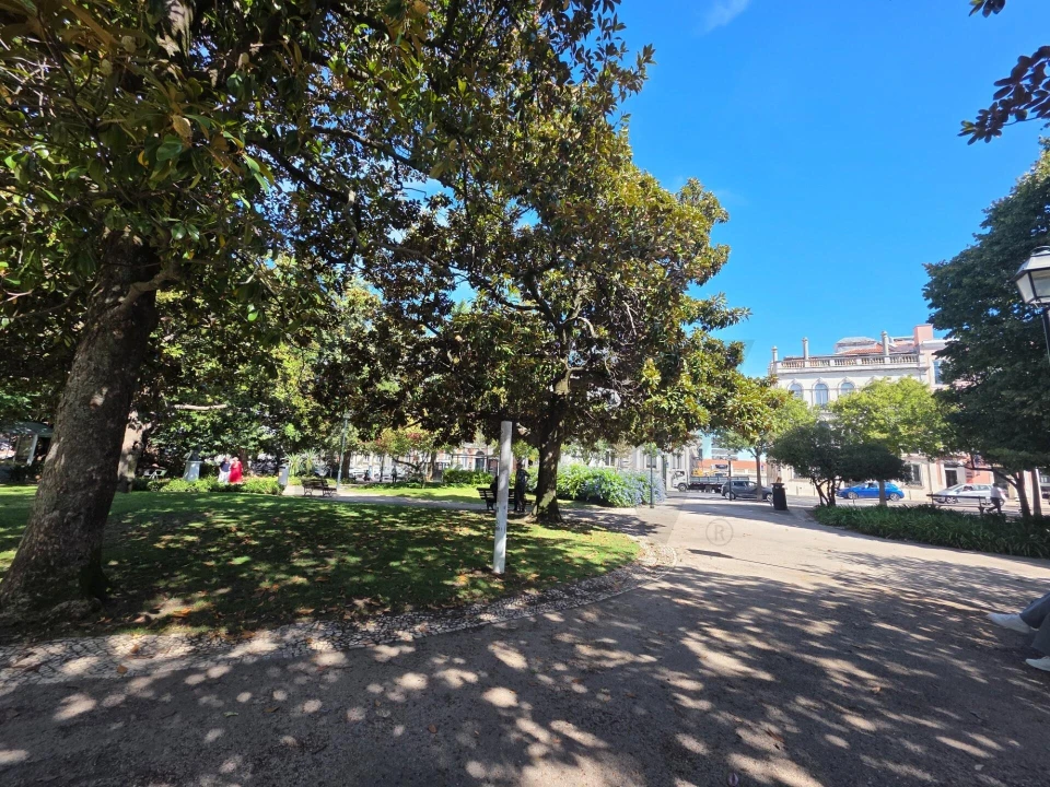 Apartamento T2 para Venda em Santo António Foto 25