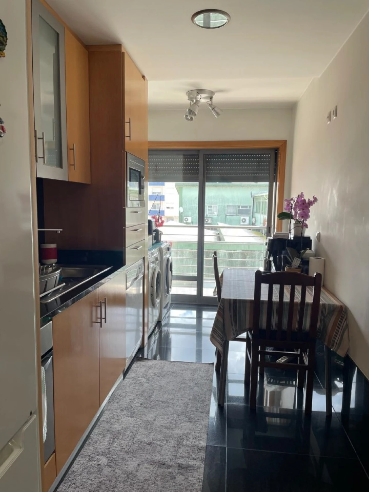 Quarto para Arrendamento em Paranhos Foto 1