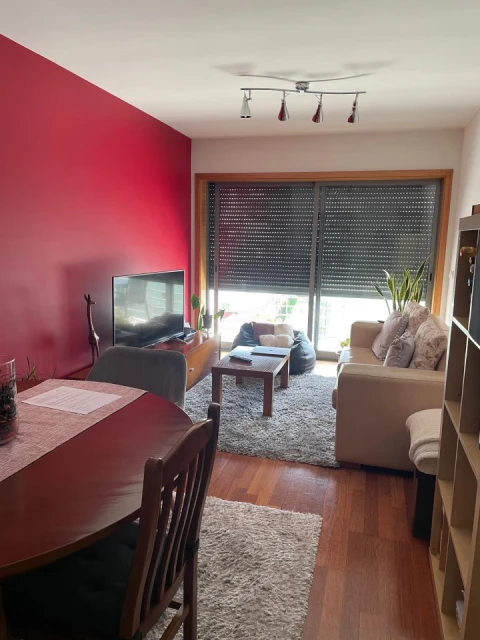 Quarto para Arrendamento em Paranhos
