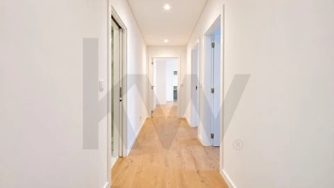 Apartamento T3 para Venda em Venteira