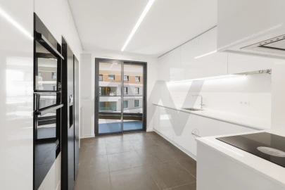 Apartamento T3 para Venda em Venteira