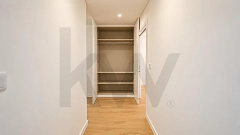 Apartamento T3 para Venda em Venteira