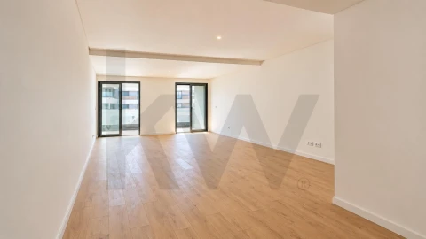 Apartamento T3 para Venda em Venteira
