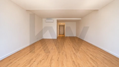 Apartamento T3 para Venda em Venteira