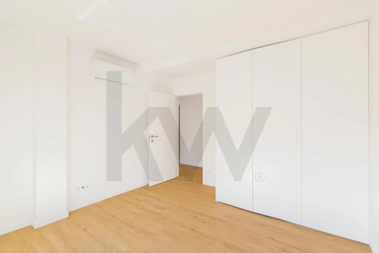 Apartamento T3 para Venda em Venteira Foto 12