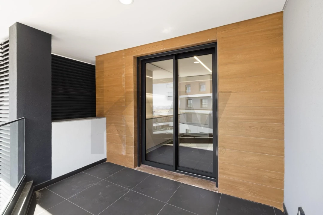 Apartamento T3 para Venda em Venteira Foto 23