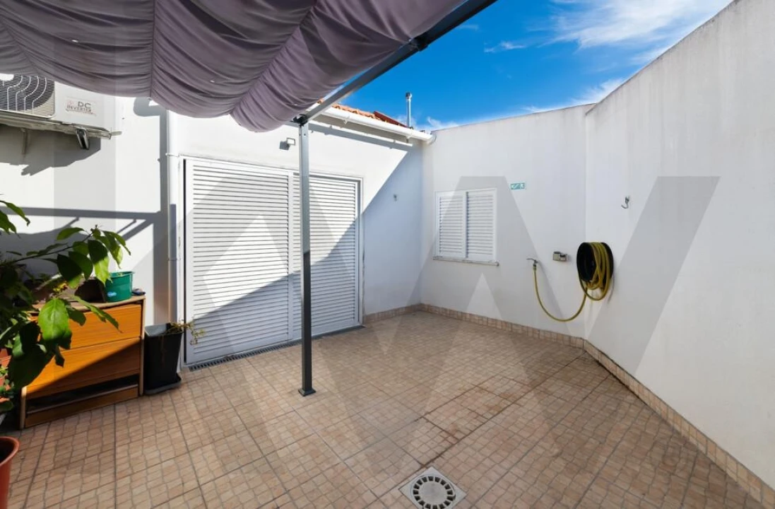 Moradia T2 para Venda em Amora Foto 14