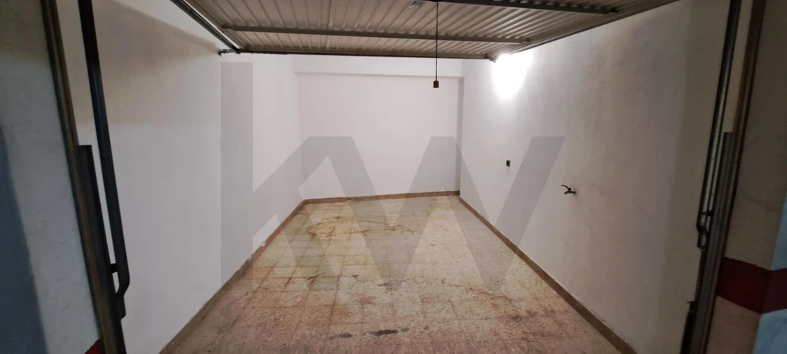Garagem para Arrendamento em Rio de Mouro Foto 7