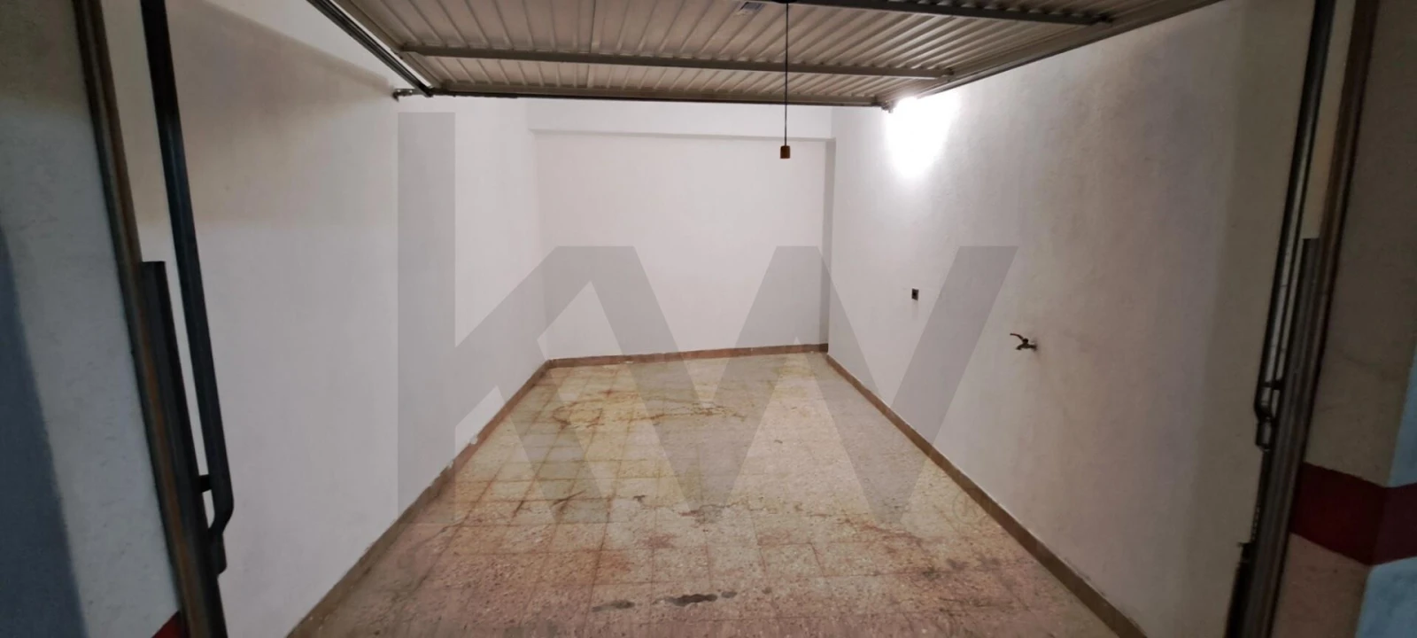 Garagem para Arrendamento em Rio de Mouro Foto 7