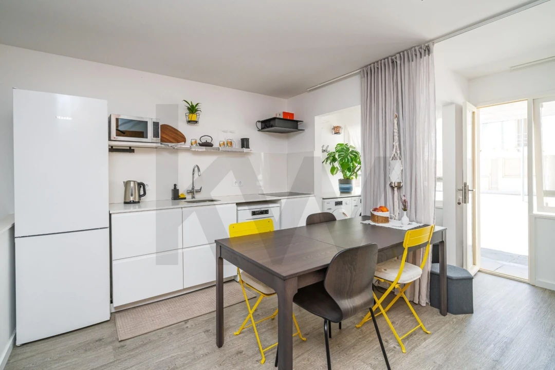 Apartamento T2 para Venda em Cedofeita, Santo Ildefonso, Sé, Miragaia, São Nicolau e Vitória Foto 6