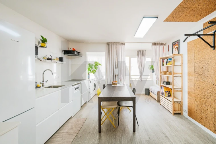 Apartamento T2 para Venda em Cedofeita, Santo Ildefonso, Sé, Miragaia, São Nicolau e Vitória Foto 4