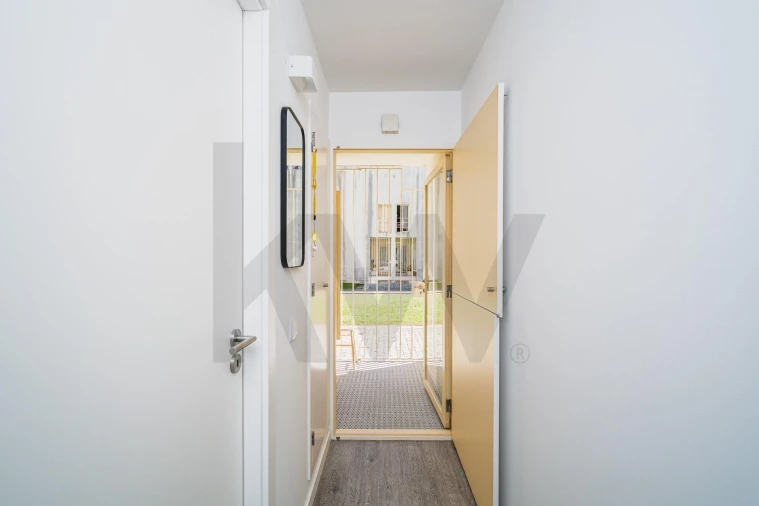 Apartamento T2 para Venda em Cedofeita, Santo Ildefonso, Sé, Miragaia, São Nicolau e Vitória Foto 27