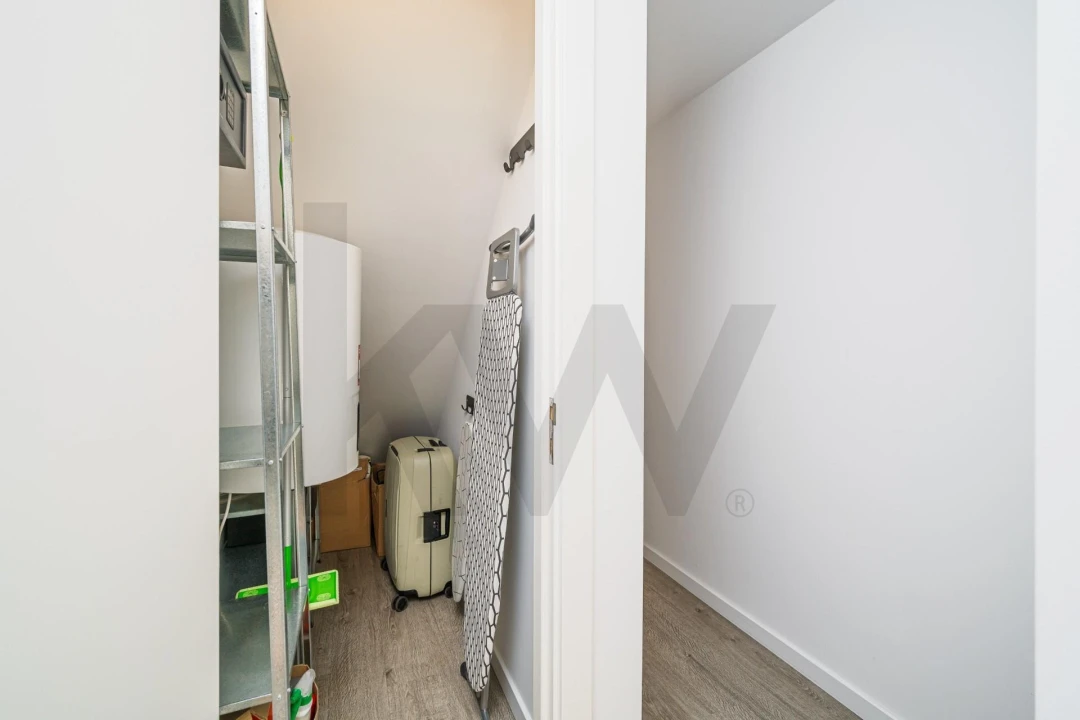 Apartamento T2 para Venda em Cedofeita, Santo Ildefonso, Sé, Miragaia, São Nicolau e Vitória Foto 22
