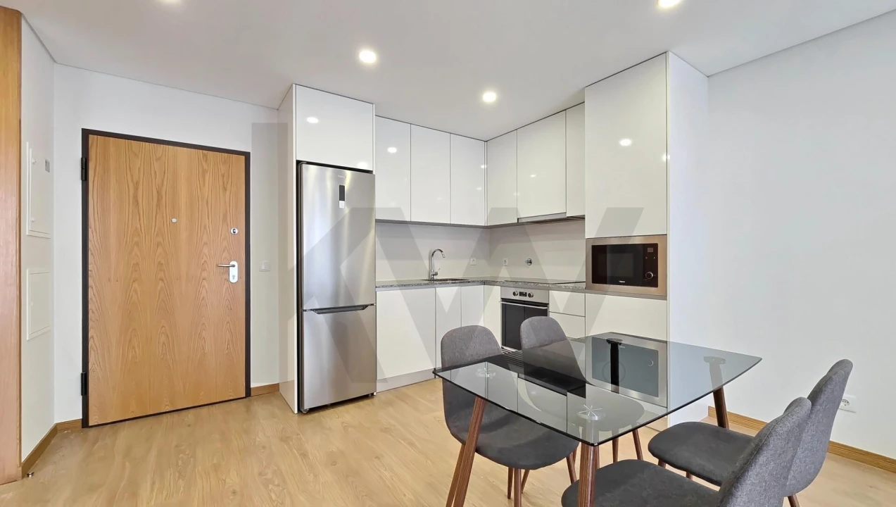 Apartamento T1 para Arrendamento em Glória e Vera Cruz Foto 7