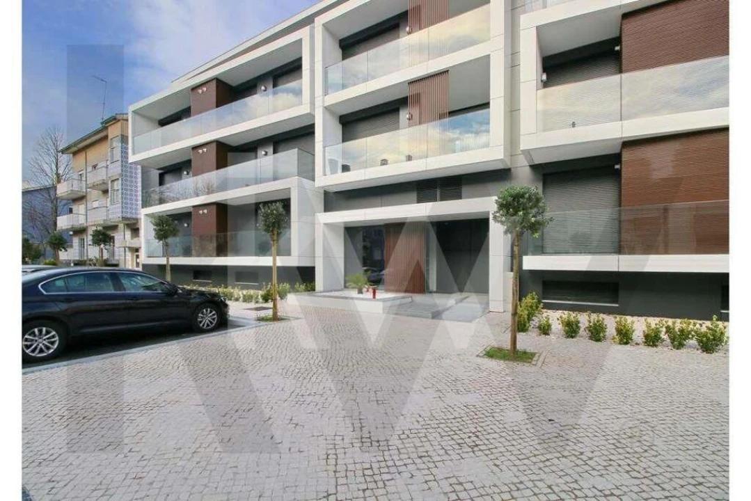 Apartamento T1 para Arrendamento em Glória e Vera Cruz Foto 25