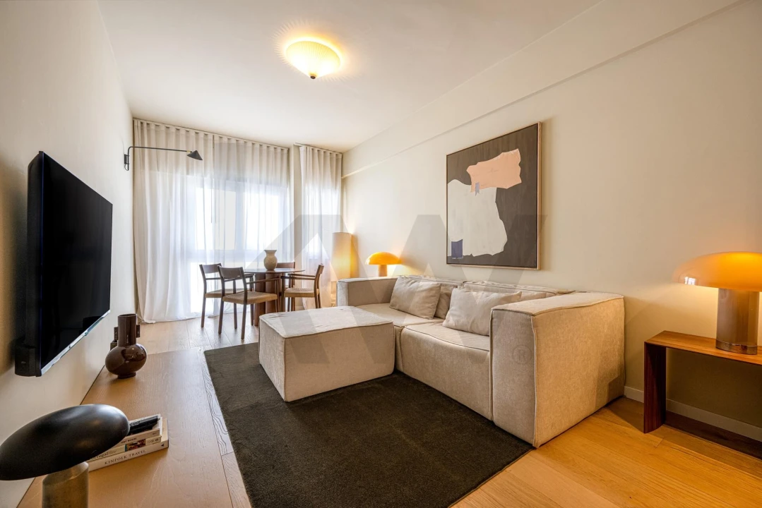Apartamento T1 para Venda em Avenidas Novas Foto 3