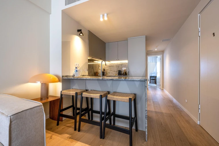 Apartamento T1 para Venda em Avenidas Novas Foto 7