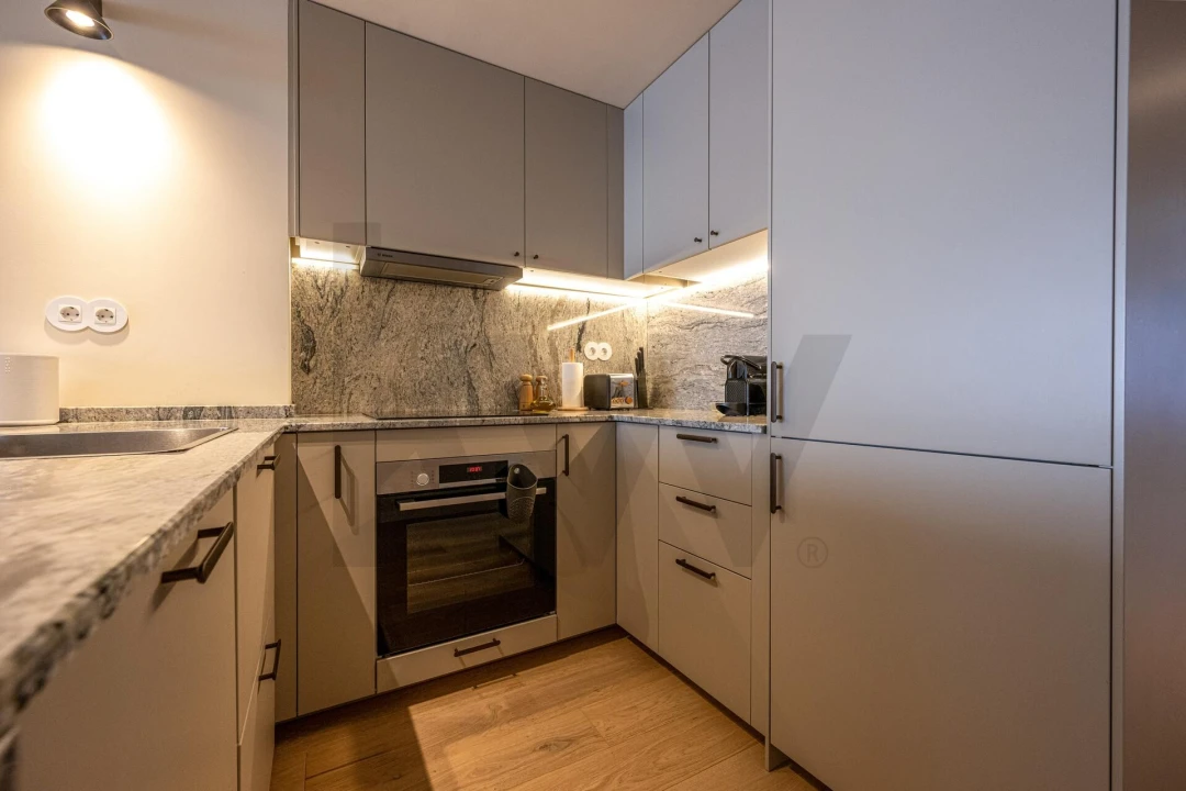Apartamento T1 para Venda em Avenidas Novas Foto 19