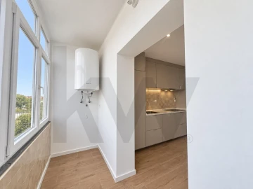 Apartamento T5 para Arrendamento em Marvila, Ribeira Santarém, São Salvador, São Nicolau
