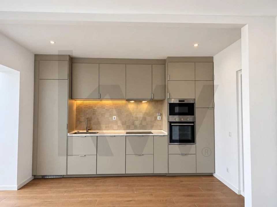 Apartamento T5 para Arrendamento em Marvila, Ribeira Santarém, São Salvador, São Nicolau Foto 3