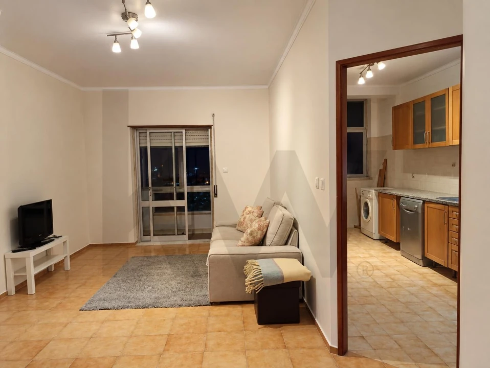 Apartamento T2 para Venda em Marinha Grande Foto 4