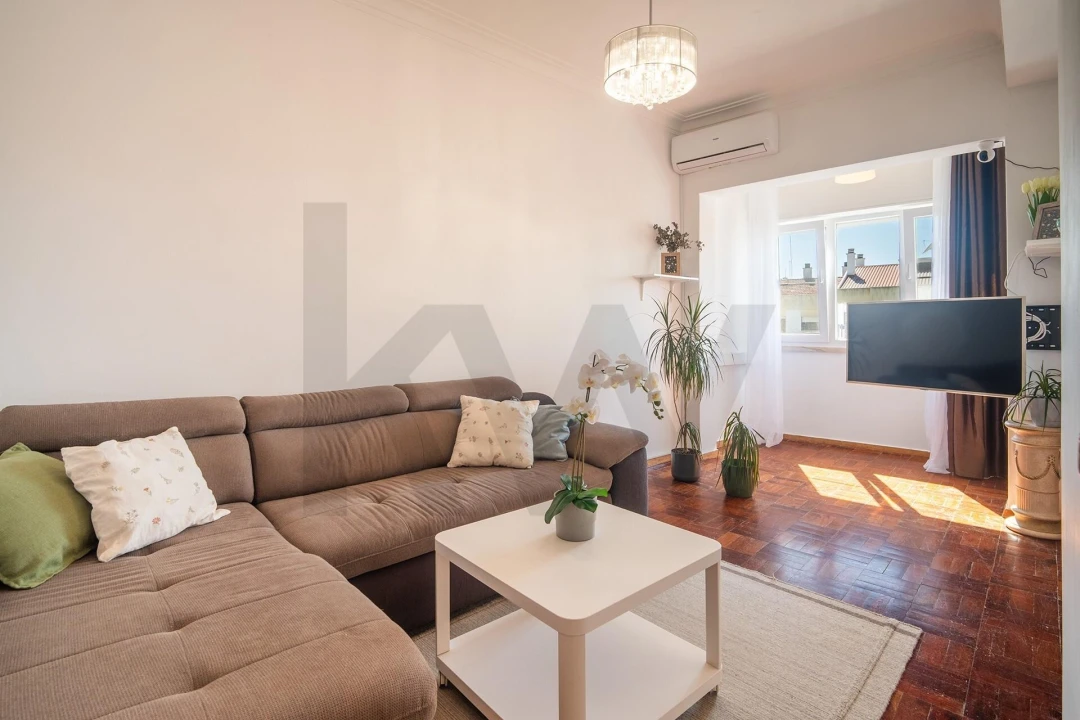 Apartamento T2 para Venda em Cacém e São Marcos Foto 1