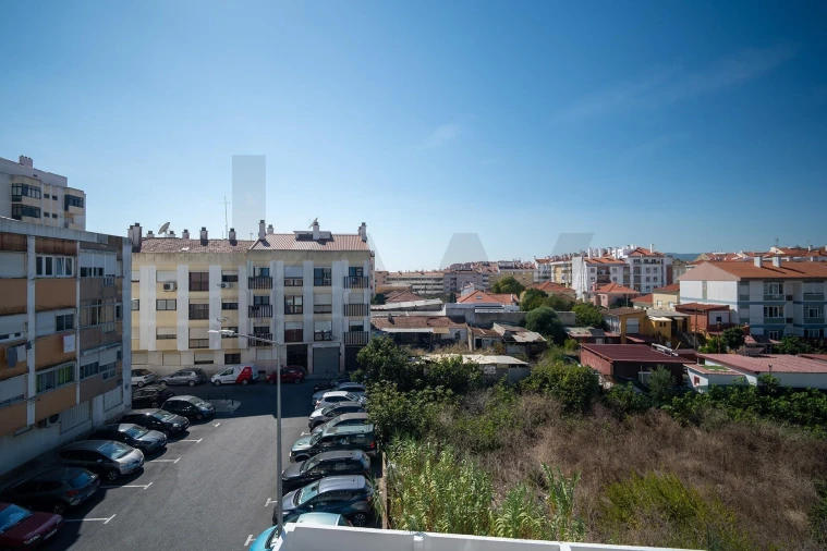 Apartamento T2 para Venda em Cacém e São Marcos Foto 6