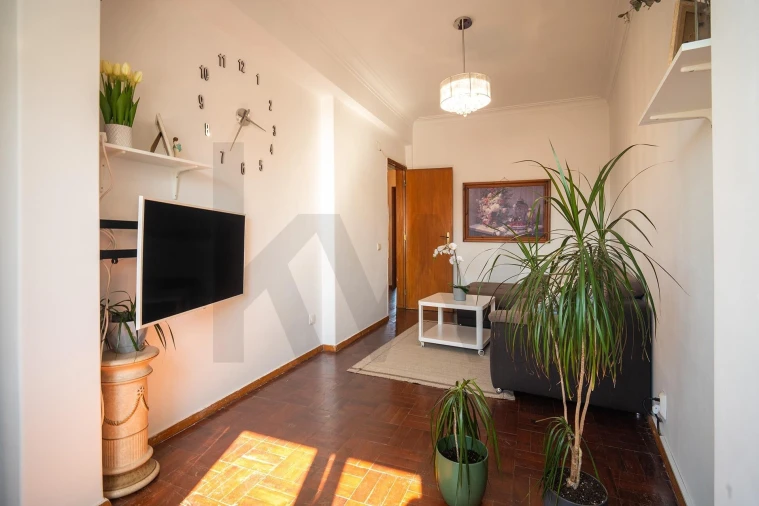 Apartamento T2 para Venda em Cacém e São Marcos Foto 7
