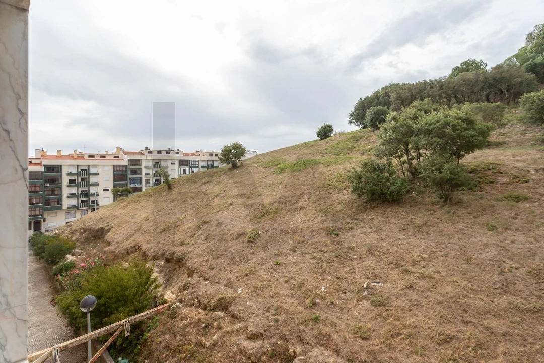 Apartamento T2 para Venda em Cacém e São Marcos Foto 28