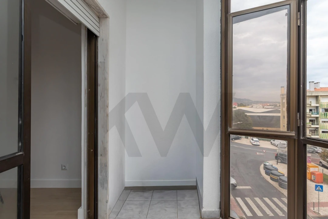 Apartamento T2 para Venda em Cacém e São Marcos Foto 23