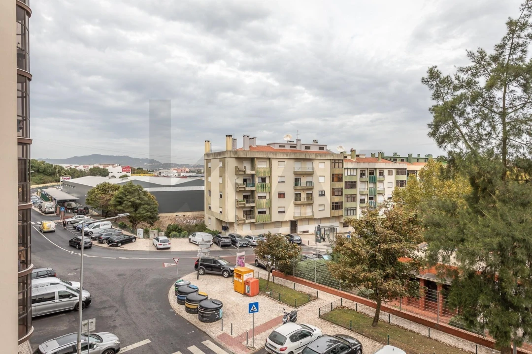 Apartamento T2 para Venda em Cacém e São Marcos Foto 24