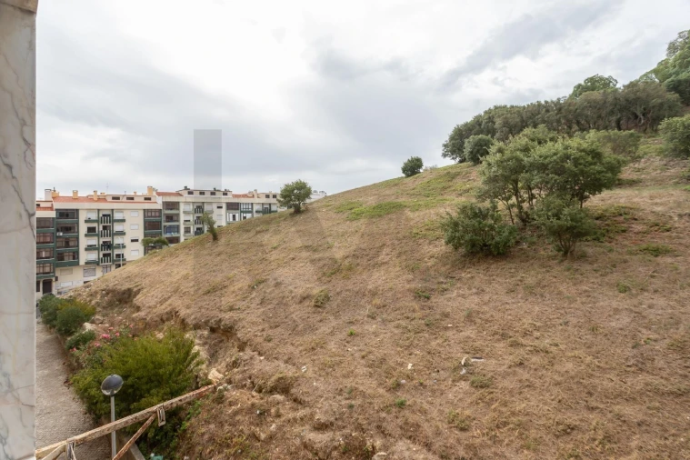 Apartamento T2 para Venda em Cacém e São Marcos Foto 28