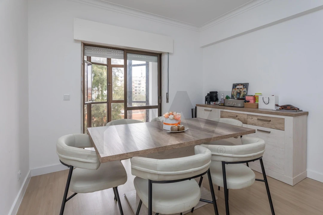 Apartamento T2 para Venda em Cacém e São Marcos Foto 20