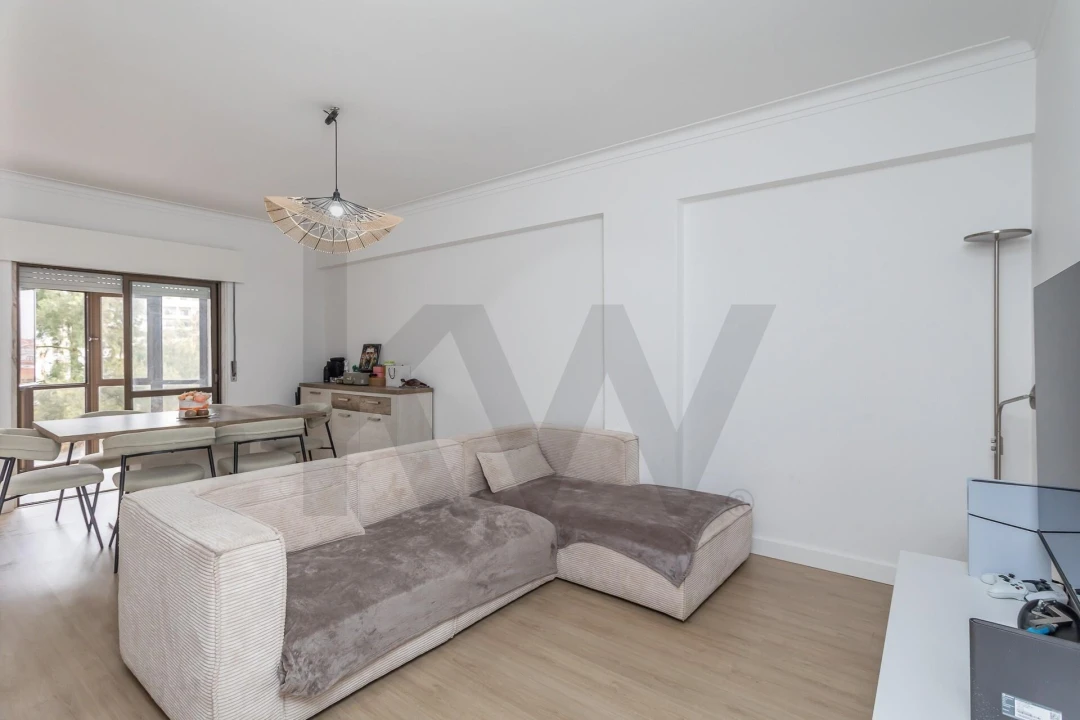 Apartamento T2 para Venda em Cacém e São Marcos Foto 17
