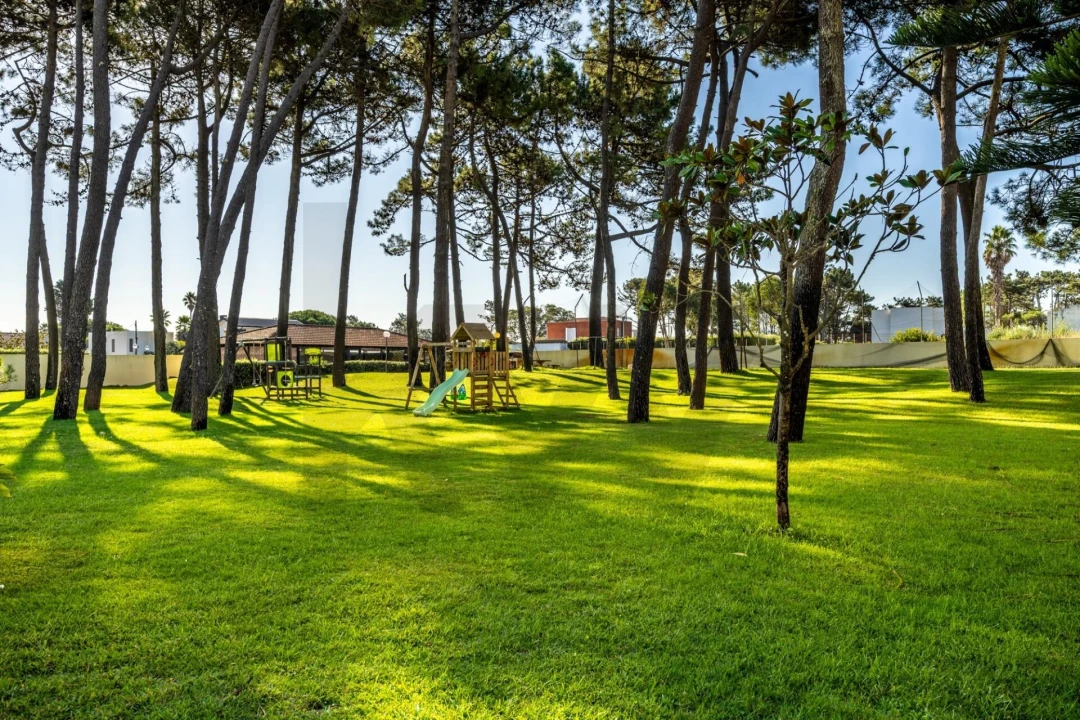 Apartamento T2 para Venda em Esmoriz Foto 4
