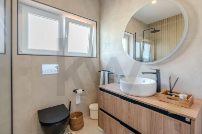 Moradia T3 para Venda em Carcavelos e Parede