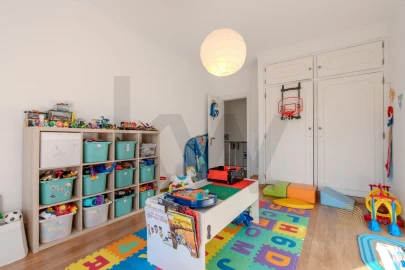 Moradia T3 para Venda em Carcavelos e Parede