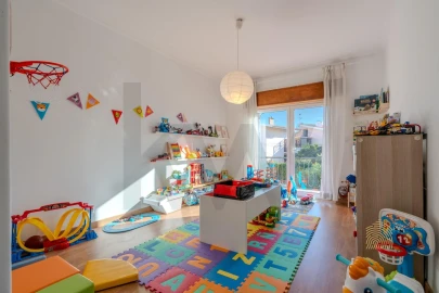 Moradia T3 para Venda em Carcavelos e Parede