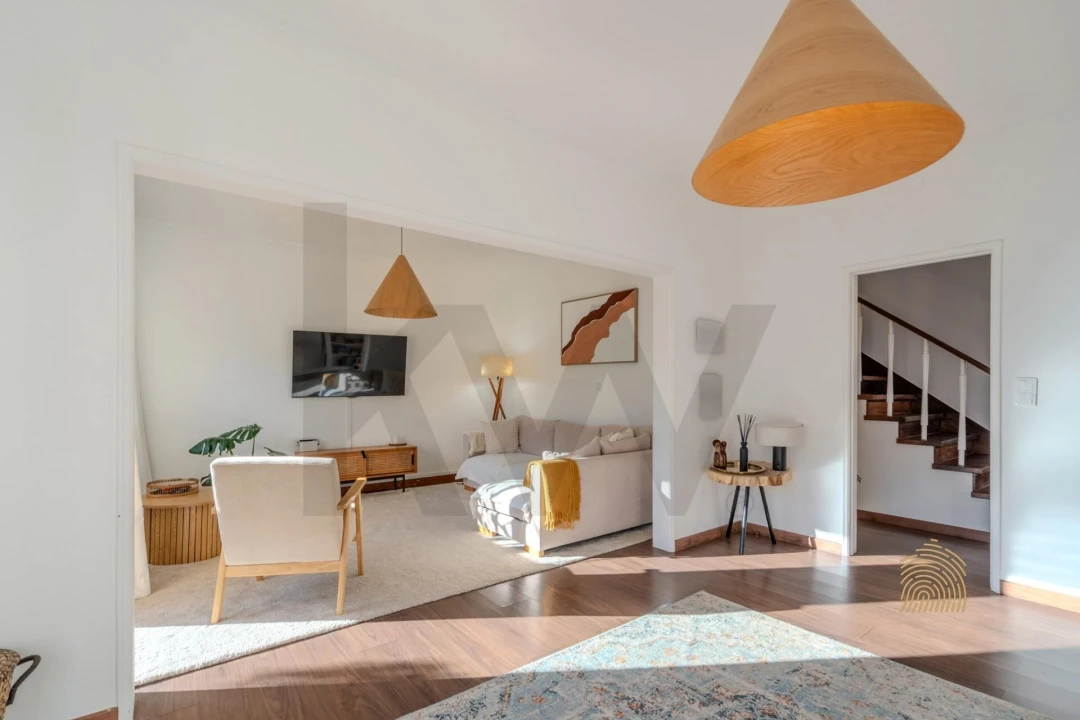 Moradia T3 para Venda em Carcavelos e Parede Foto 10