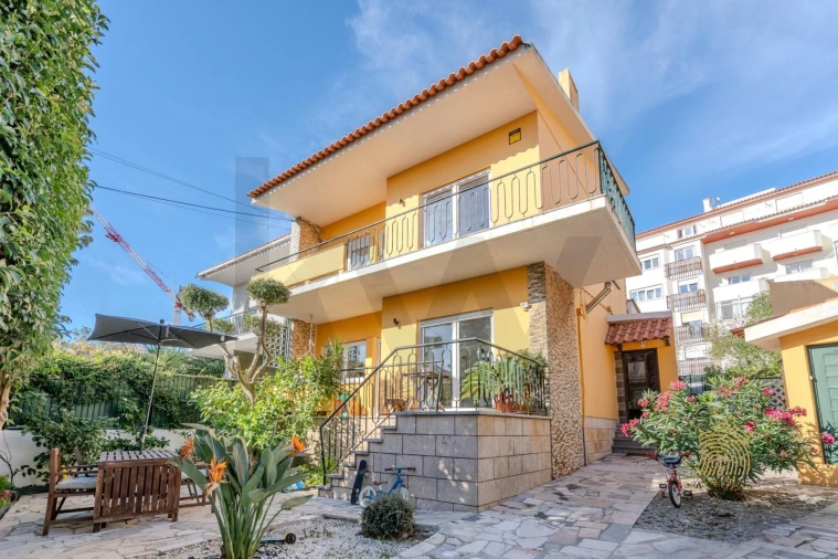 Moradia T3 para Venda em Carcavelos e Parede Foto 7
