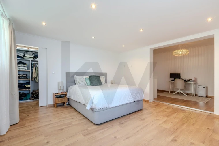 Moradia T3 para Venda em Carcavelos e Parede Foto 31